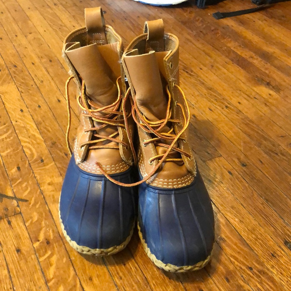 LL Bean “bean boots” navy brown leather Boot sz 9